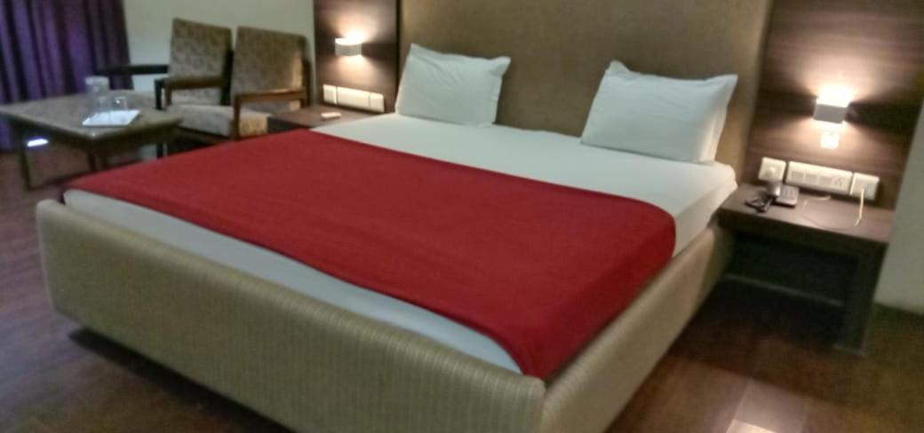 Hotel Jaya International Hyderabad Exterior photo